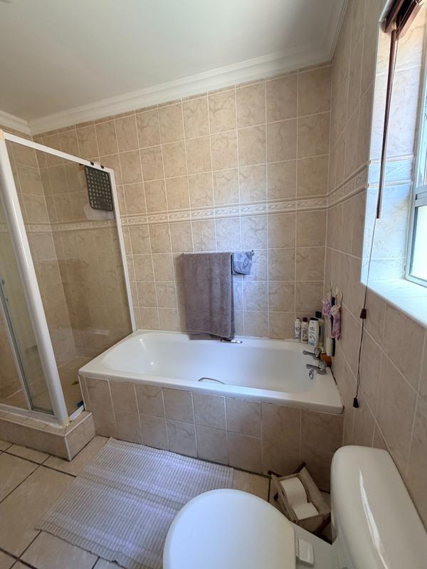 3 Bedroom Property for Sale in Jeffreys Bay Eastern Cape